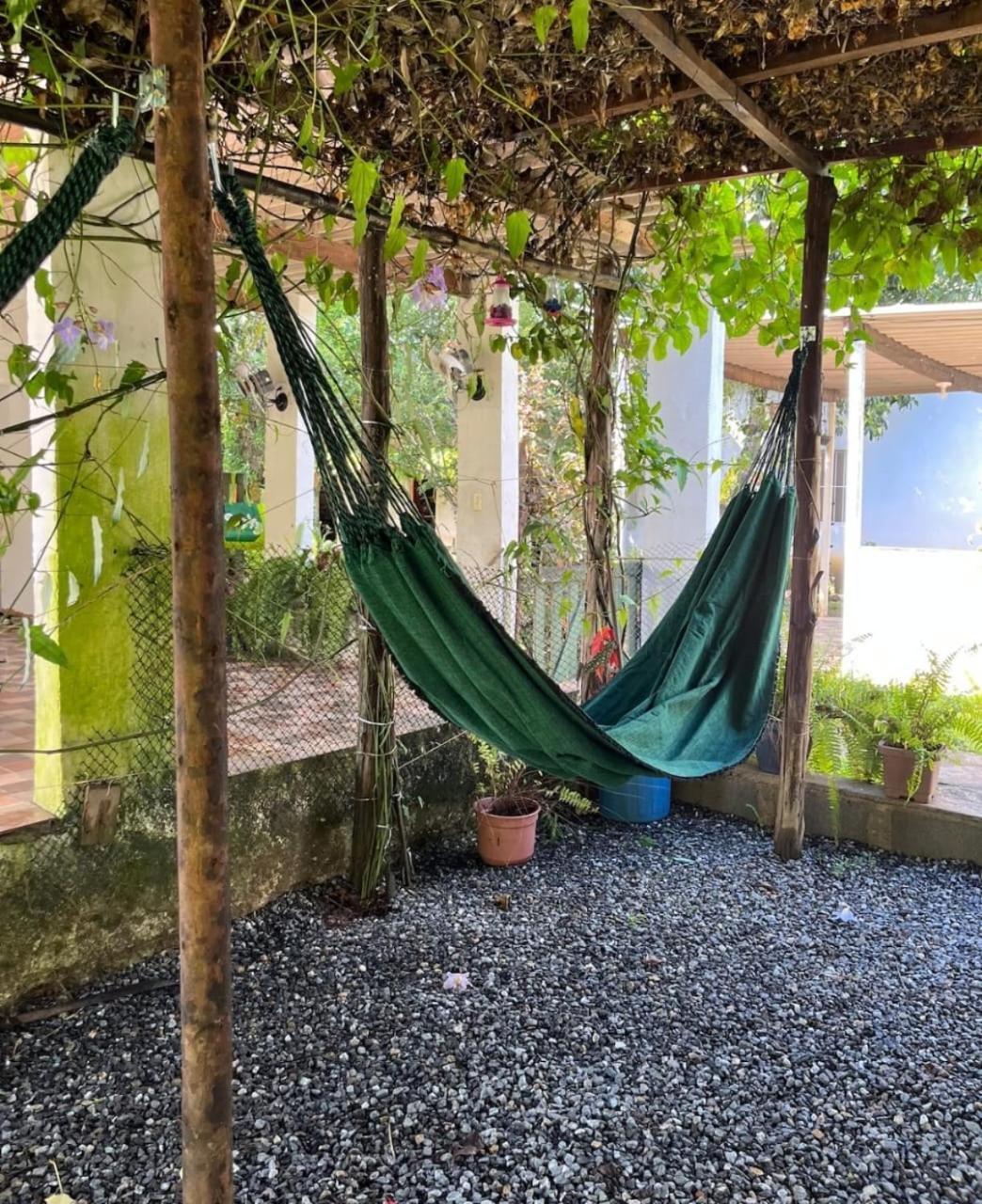 Chacara Completa Com Piscina ,2 Quartos, 20 Pessoas Itariri Extérieur photo