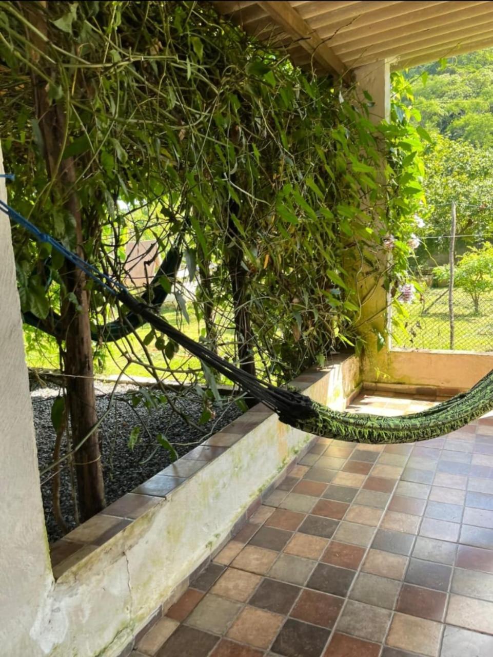 Chacara Completa Com Piscina ,2 Quartos, 20 Pessoas Itariri Extérieur photo