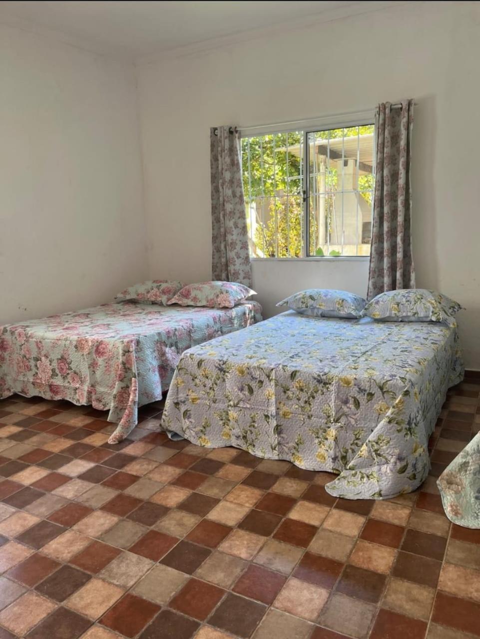 Chacara Completa Com Piscina ,2 Quartos, 20 Pessoas Itariri Extérieur photo